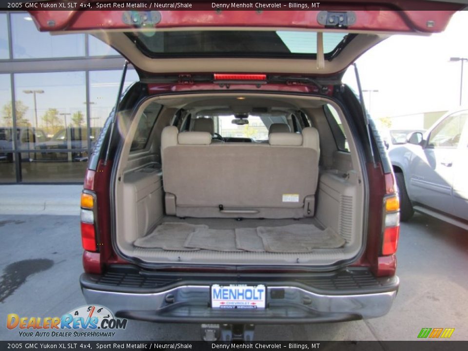 2005 GMC Yukon XL SLT 4x4 Sport Red Metallic / Neutral/Shale Photo #10