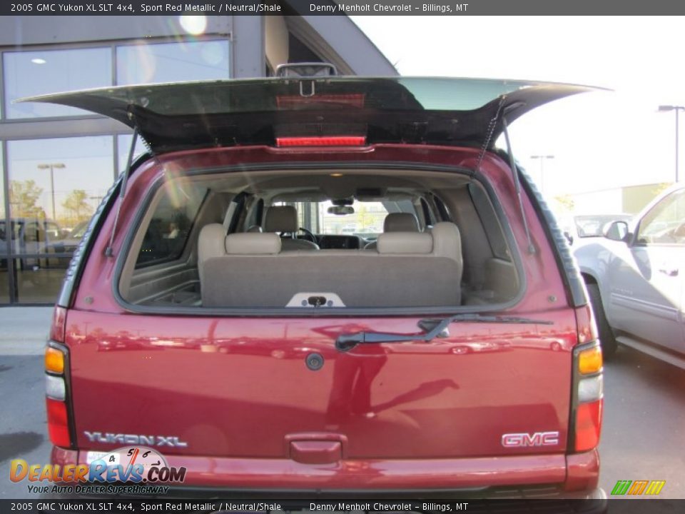 2005 GMC Yukon XL SLT 4x4 Sport Red Metallic / Neutral/Shale Photo #11
