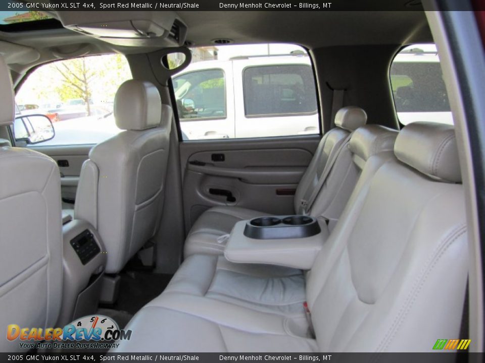 2005 GMC Yukon XL SLT 4x4 Sport Red Metallic / Neutral/Shale Photo #13