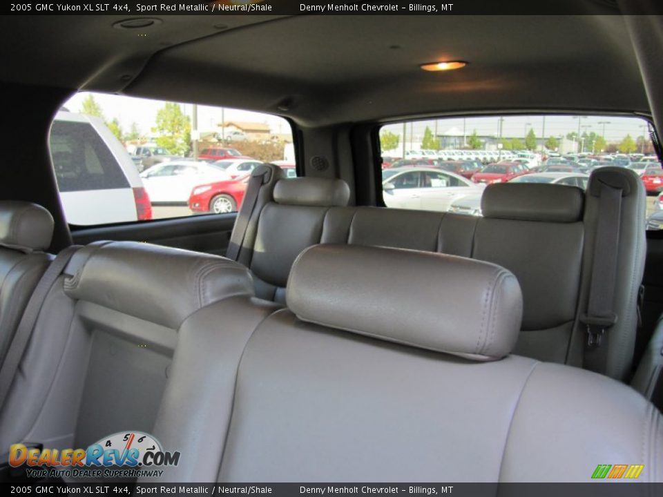2005 GMC Yukon XL SLT 4x4 Sport Red Metallic / Neutral/Shale Photo #14