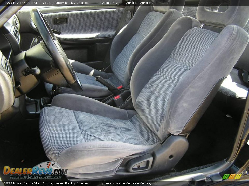 1993 Nissan Sentra SE-R Coupe Super Black / Charcoal Photo #5