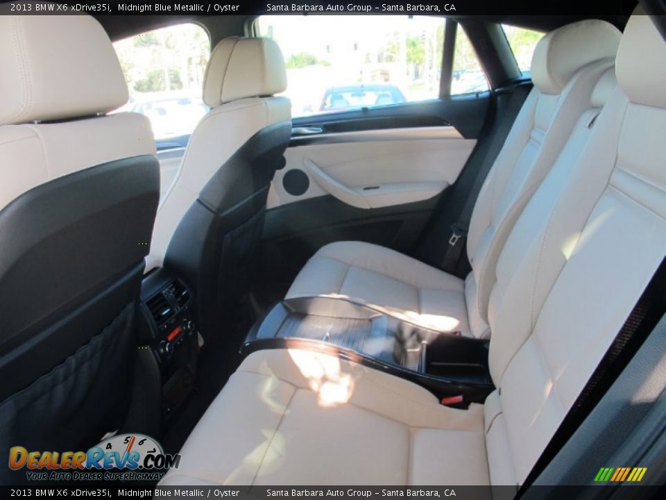 Rear Seat of 2013 BMW X6 xDrive35i Photo #6