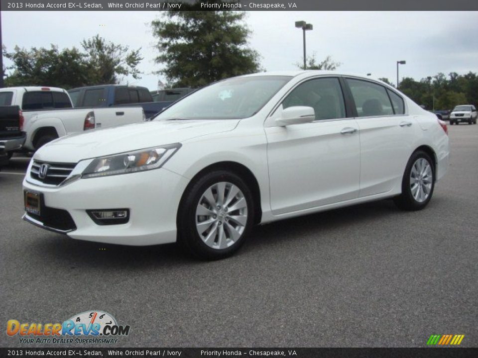 2013 Honda Accord EX-L Sedan White Orchid Pearl / Ivory Photo #2