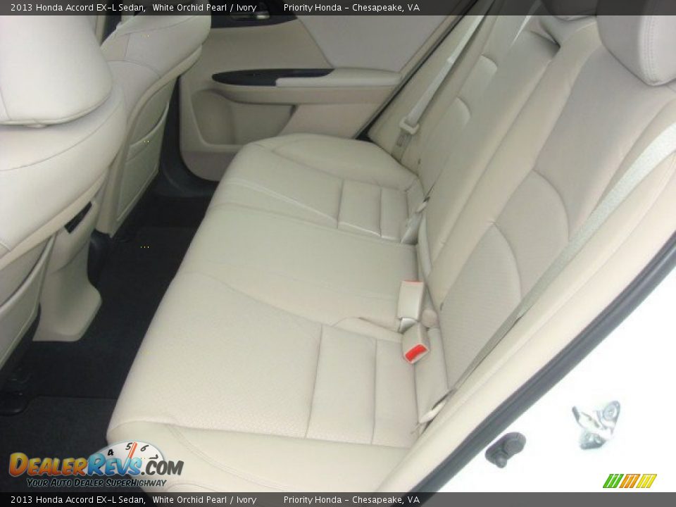 Rear Seat of 2013 Honda Accord EX-L Sedan Photo #12