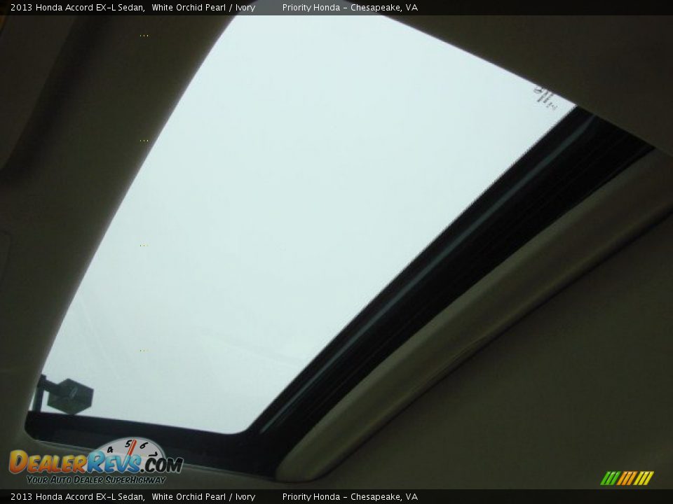 Sunroof of 2013 Honda Accord EX-L Sedan Photo #18