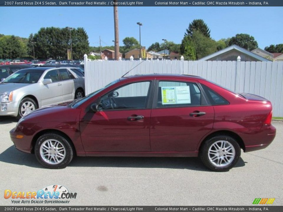 Dark Toreador Red Metallic 2007 Ford Focus ZX4 S Sedan Photo #3
