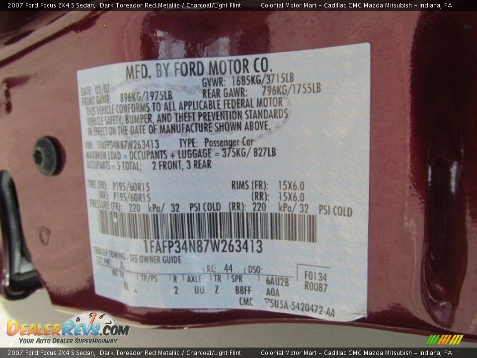 2007 Ford Focus ZX4 S Sedan Dark Toreador Red Metallic / Charcoal/Light Flint Photo #19