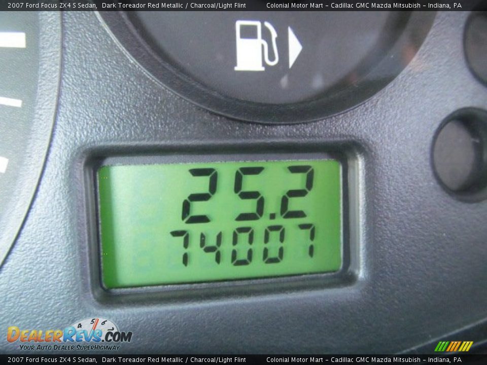 2007 Ford Focus ZX4 S Sedan Dark Toreador Red Metallic / Charcoal/Light Flint Photo #20