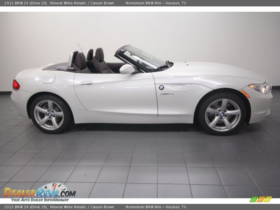 2013 BMW Z4 sDrive 28i Mineral White Metallic / Canyon Brown Photo #2