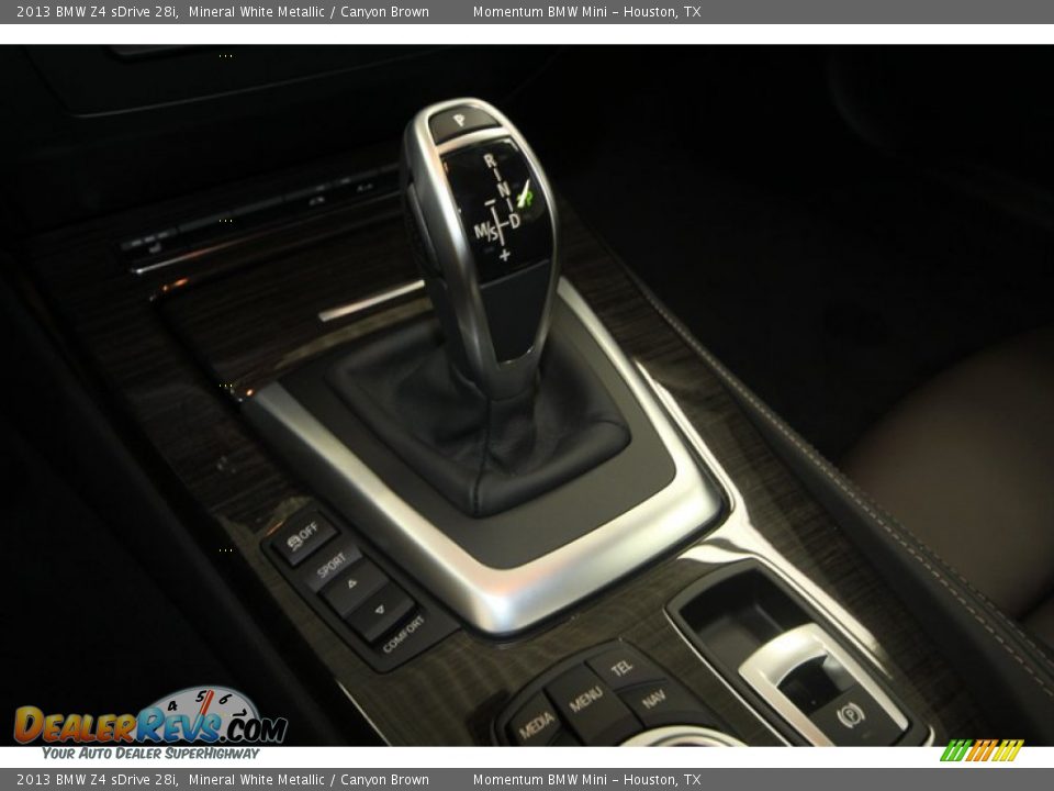 2013 BMW Z4 sDrive 28i Shifter Photo #19