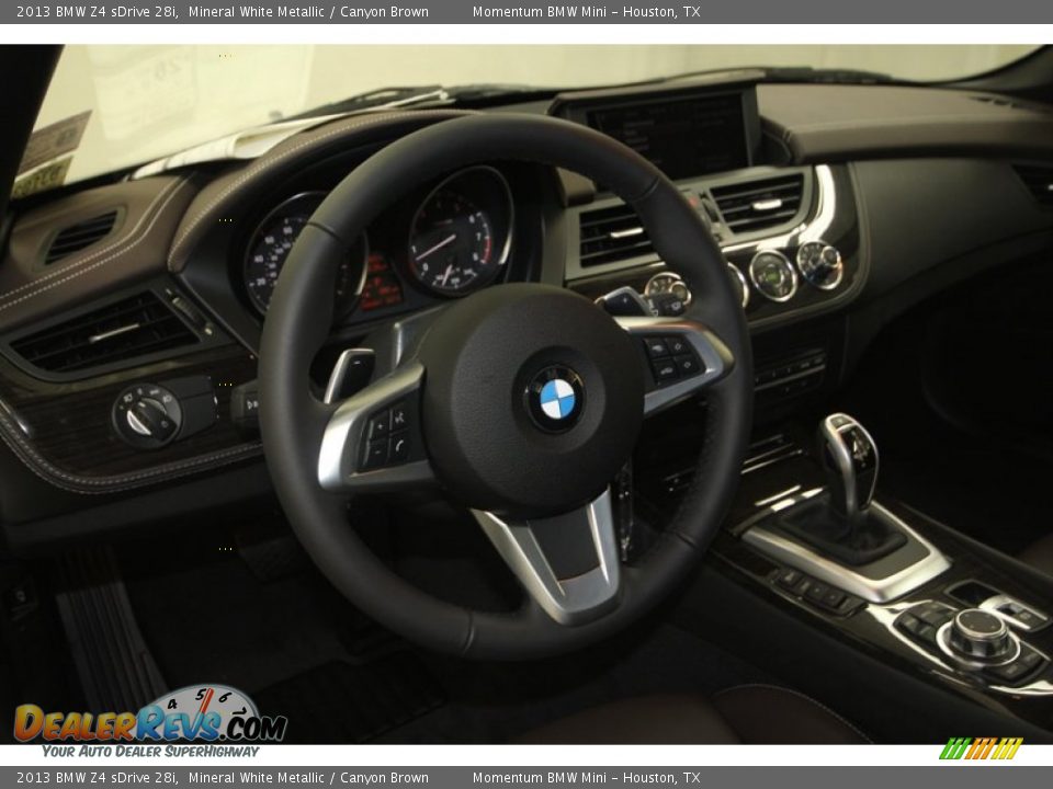 2013 BMW Z4 sDrive 28i Steering Wheel Photo #24