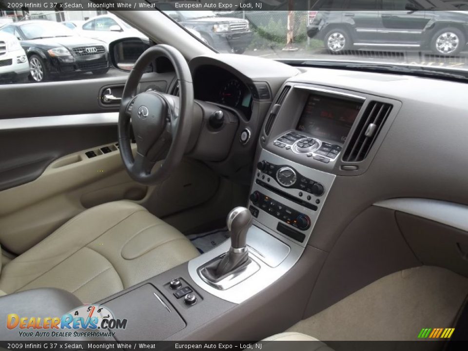 2009 Infiniti G 37 x Sedan Moonlight White / Wheat Photo #15