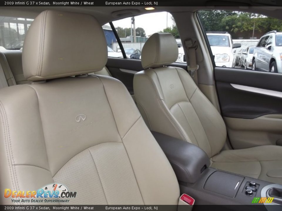2009 Infiniti G 37 x Sedan Moonlight White / Wheat Photo #16