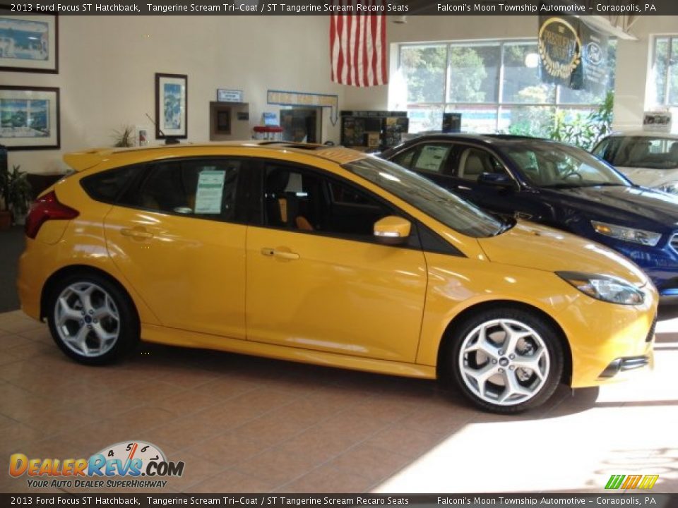 2013 Ford Focus ST Hatchback Tangerine Scream Tri-Coat / ST Tangerine Scream Recaro Seats Photo #1