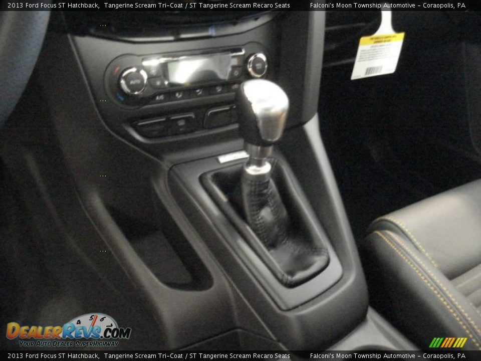 2013 Ford Focus ST Hatchback Shifter Photo #15