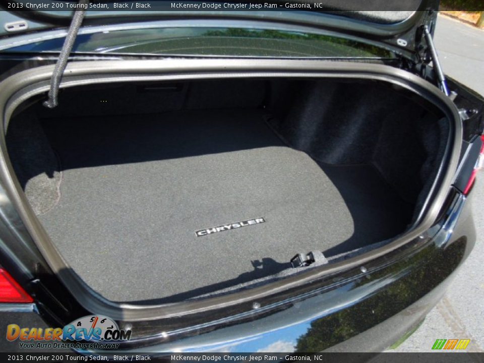 2013 Chrysler 200 Touring Sedan Black / Black Photo #19