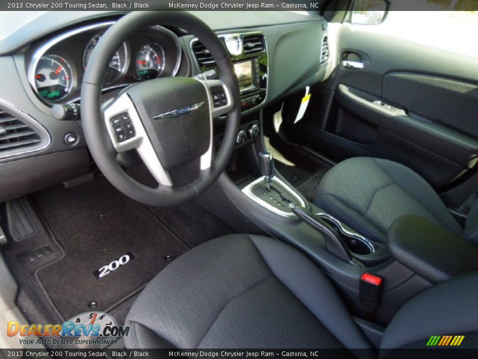 2013 Chrysler 200 Touring Sedan Black / Black Photo #26