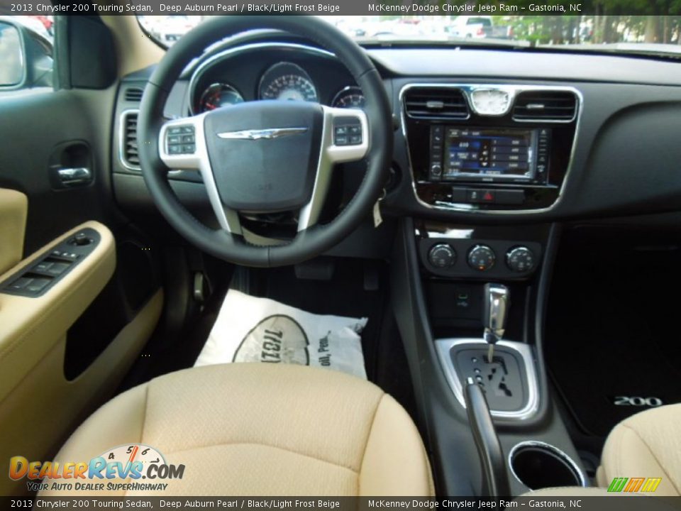 2013 Chrysler 200 Touring Sedan Deep Auburn Pearl / Black/Light Frost Beige Photo #16