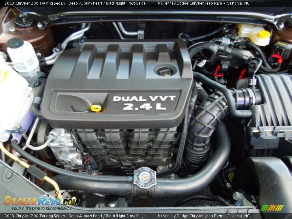 2013 Chrysler 200 Touring Sedan 2.4 Liter DOHC 16-Valve Dual VVT 4 Cylinder Engine Photo #24