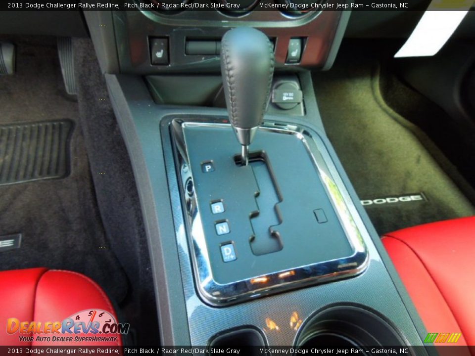 2013 Dodge Challenger Rallye Redline Shifter Photo #12