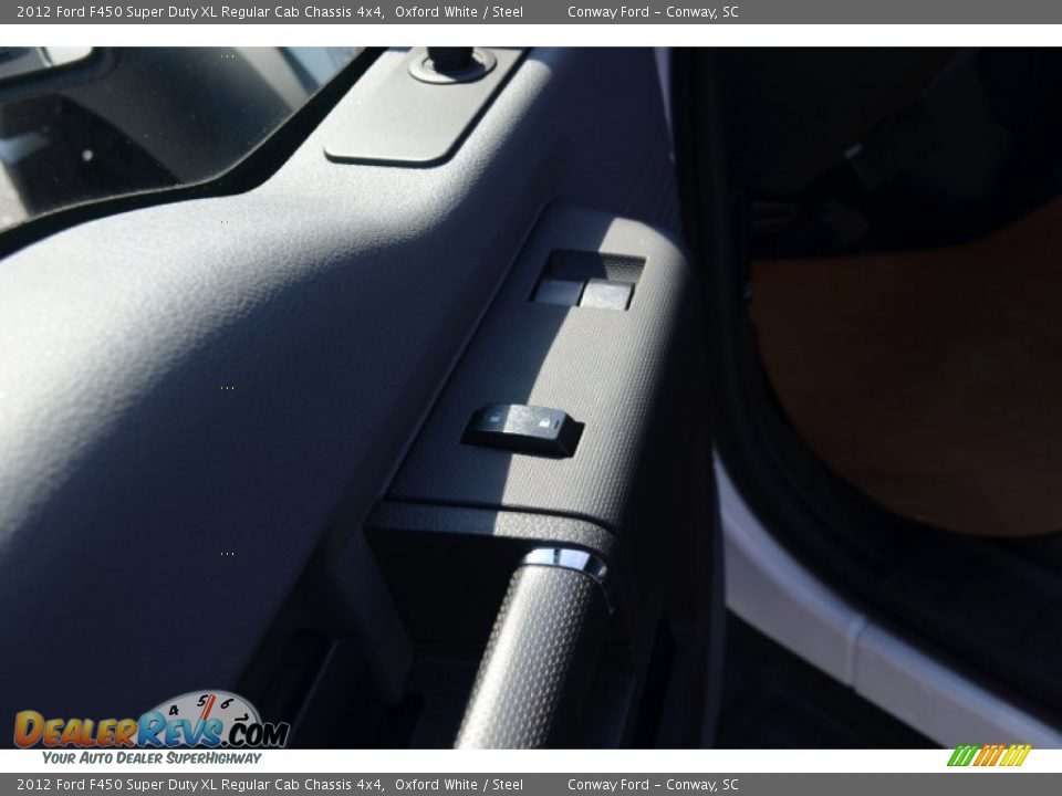 2012 Ford F450 Super Duty XL Regular Cab Chassis 4x4 Oxford White / Steel Photo #12
