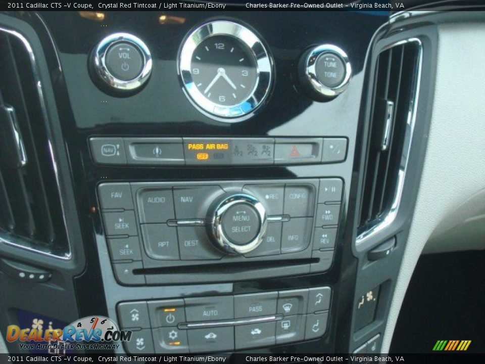 Controls of 2011 Cadillac CTS -V Coupe Photo #23