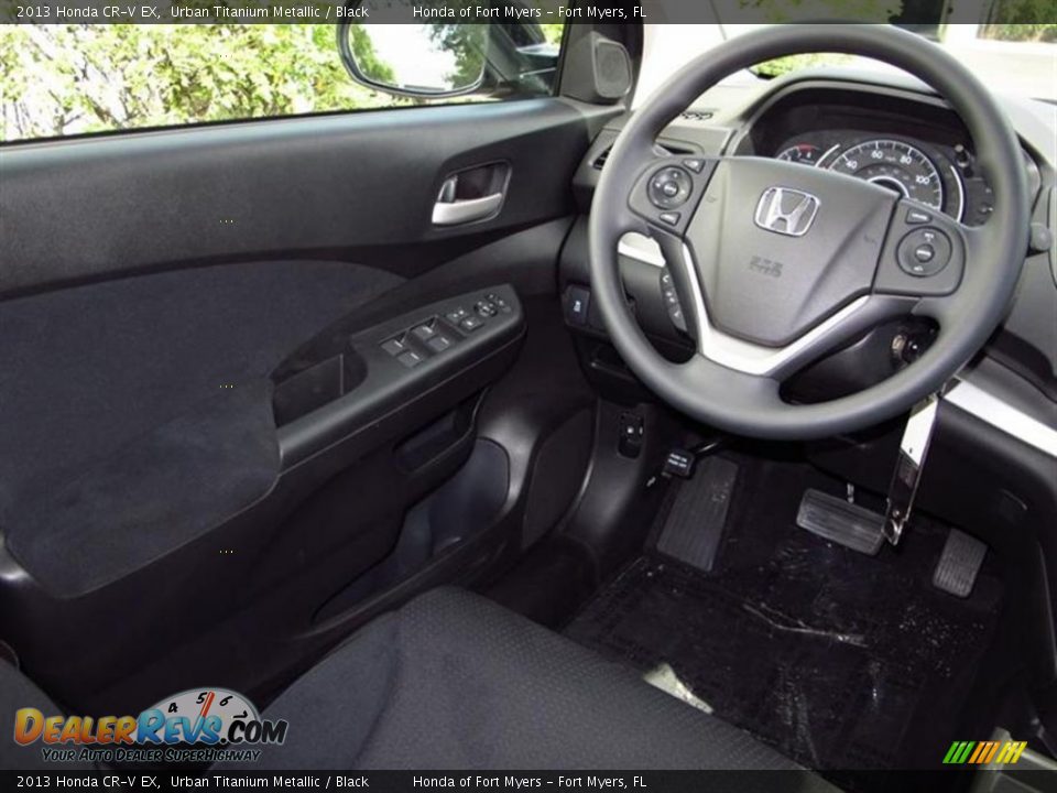 Black Interior - 2013 Honda CR-V EX Photo #5