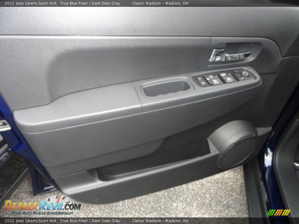2012 Jeep Liberty Sport 4x4 True Blue Pearl / Dark Slate Gray Photo #4