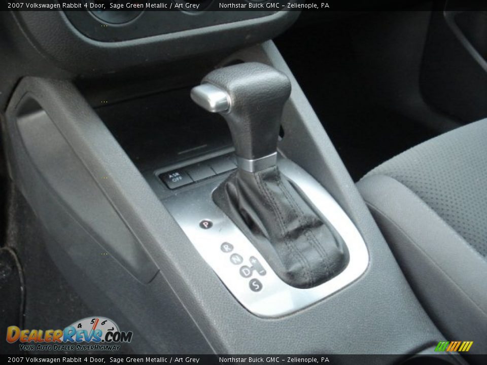 2007 Volkswagen Rabbit 4 Door Sage Green Metallic / Art Grey Photo #13