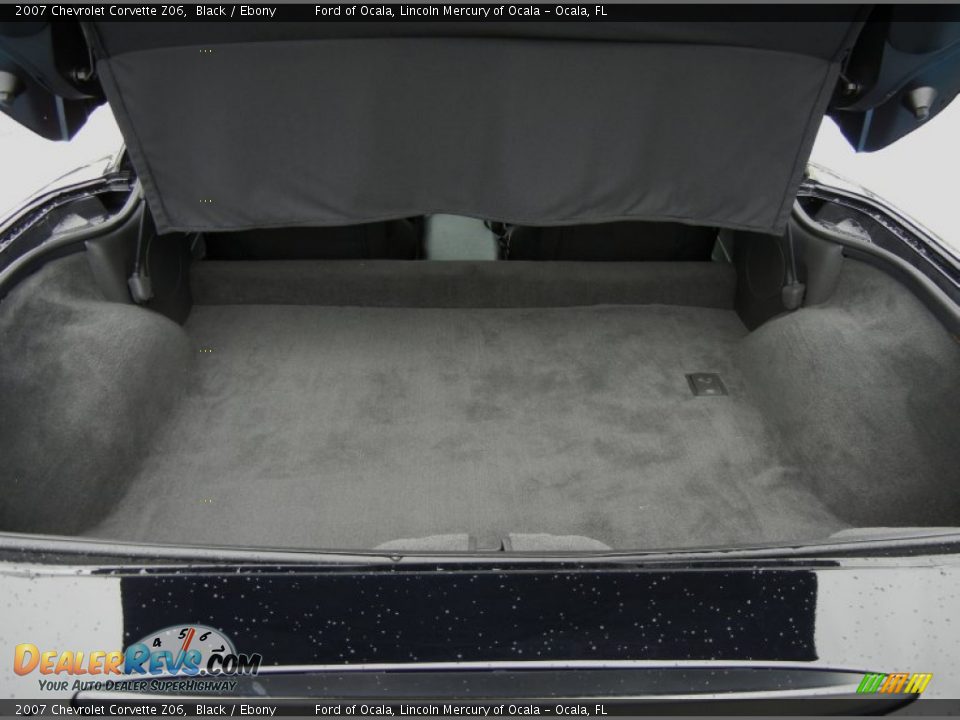 2007 Chevrolet Corvette Z06 Trunk Photo #26