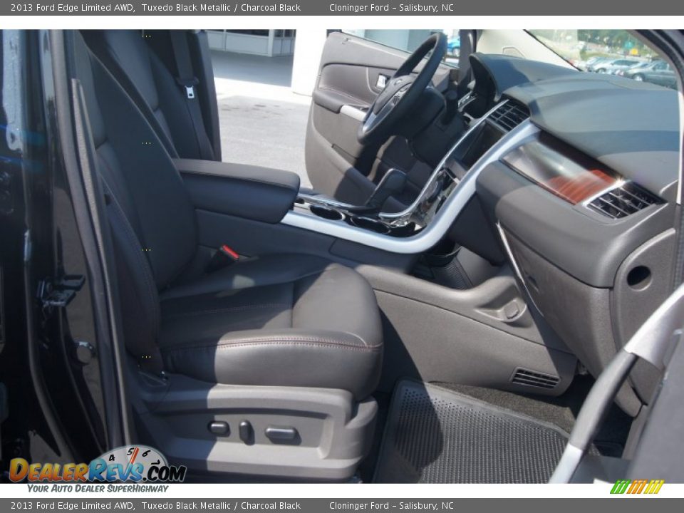 2013 Ford Edge Limited AWD Tuxedo Black Metallic / Charcoal Black Photo #16