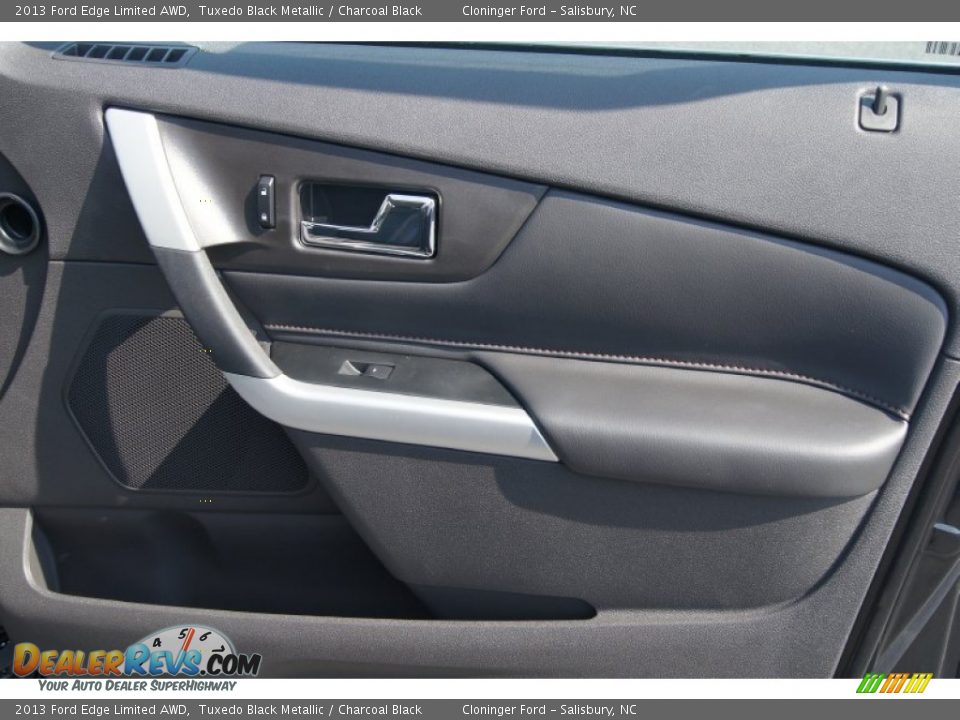 2013 Ford Edge Limited AWD Tuxedo Black Metallic / Charcoal Black Photo #18