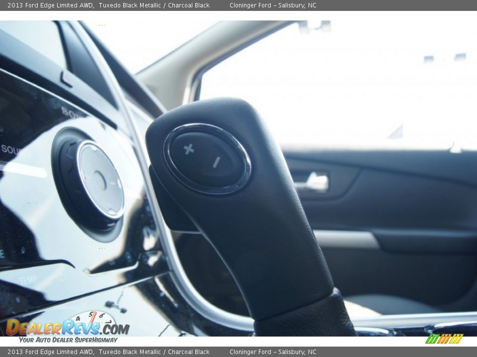 2013 Ford Edge Limited AWD Tuxedo Black Metallic / Charcoal Black Photo #36