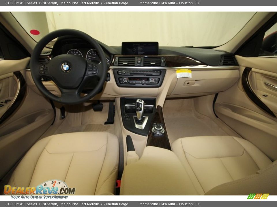 Dashboard of 2013 BMW 3 Series 328i Sedan Photo #4
