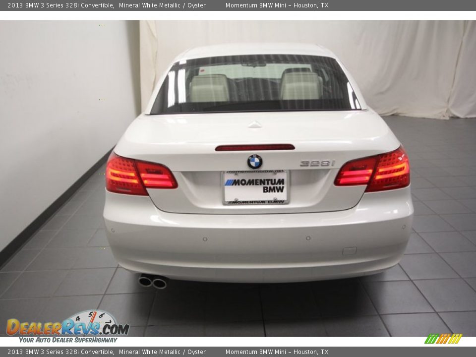 2013 BMW 3 Series 328i Convertible Mineral White Metallic / Oyster Photo #11