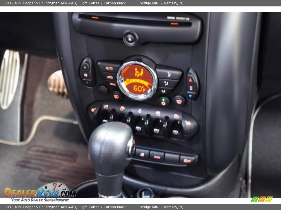 Controls of 2012 Mini Cooper S Countryman All4 AWD Photo #27