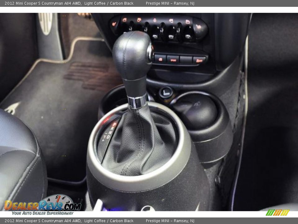 2012 Mini Cooper S Countryman All4 AWD Shifter Photo #28