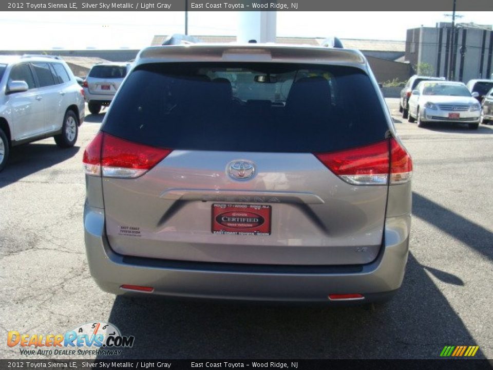 2012 Toyota Sienna LE Silver Sky Metallic / Light Gray Photo #5