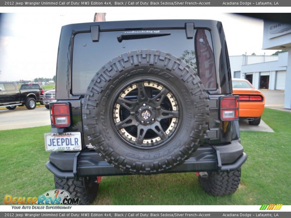 2012 Jeep Wrangler Unlimited Call of Duty: MW3 Edition 4x4 Black / Call of Duty: Black Sedosa/Silver French-Accent Photo #4