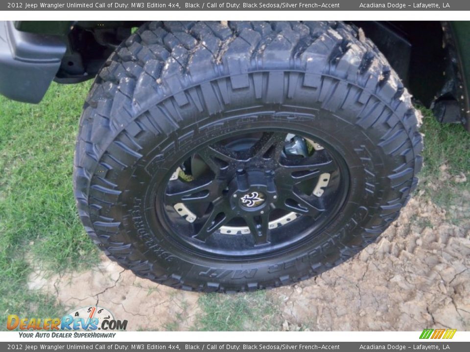 2012 Jeep Wrangler Unlimited Call of Duty: MW3 Edition 4x4 Black / Call of Duty: Black Sedosa/Silver French-Accent Photo #13