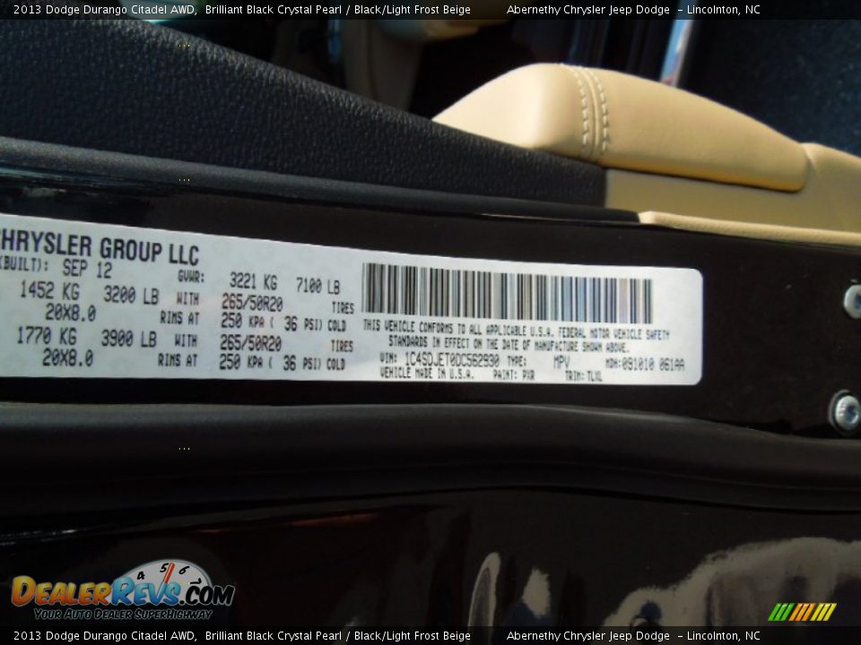 2013 Dodge Durango Citadel AWD Brilliant Black Crystal Pearl / Black/Light Frost Beige Photo #7