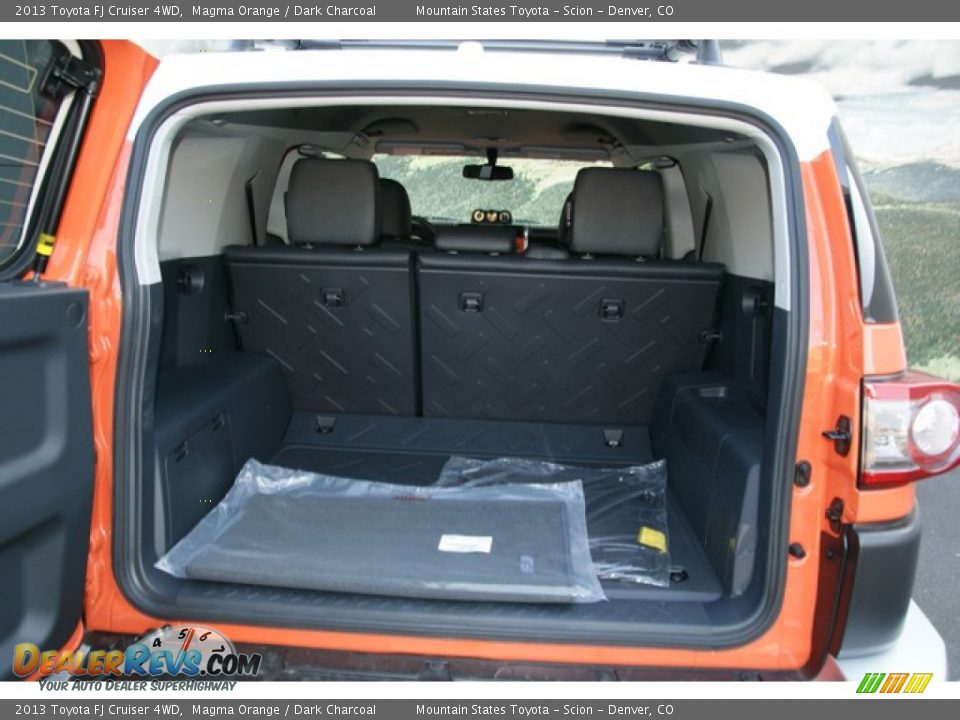 2013 Toyota FJ Cruiser 4WD Magma Orange / Dark Charcoal Photo #9