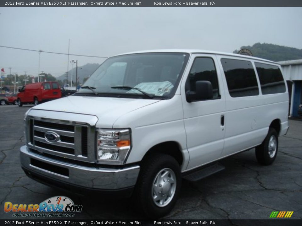 2012 Ford E Series Van E350 XLT Passenger Oxford White / Medium Flint Photo #4
