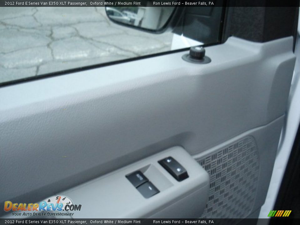 2012 Ford E Series Van E350 XLT Passenger Oxford White / Medium Flint Photo #12