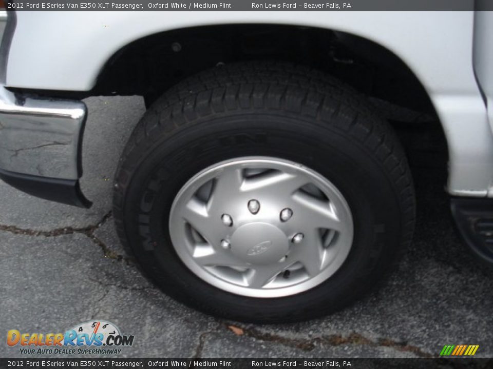 2012 Ford E Series Van E350 XLT Passenger Oxford White / Medium Flint Photo #22
