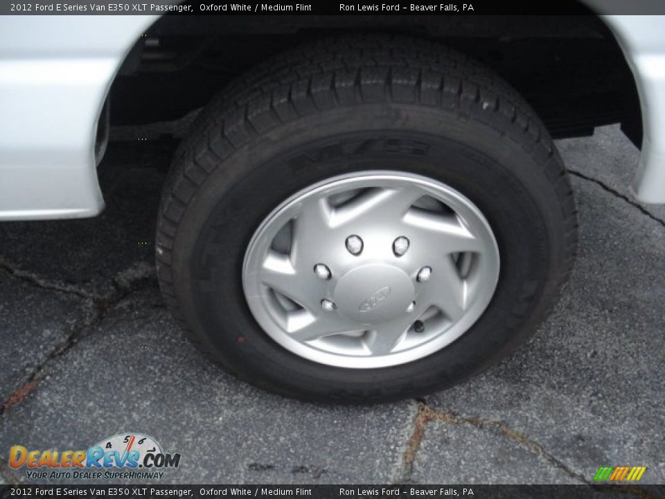 2012 Ford E Series Van E350 XLT Passenger Oxford White / Medium Flint Photo #23