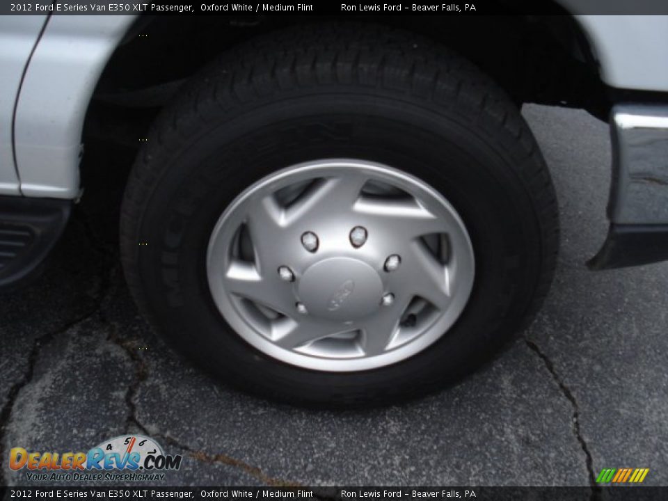2012 Ford E Series Van E350 XLT Passenger Oxford White / Medium Flint Photo #25
