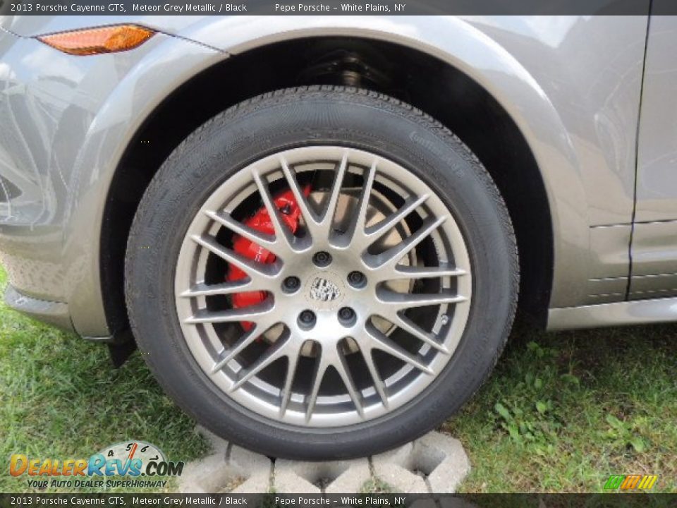 2013 Porsche Cayenne GTS Wheel Photo #3