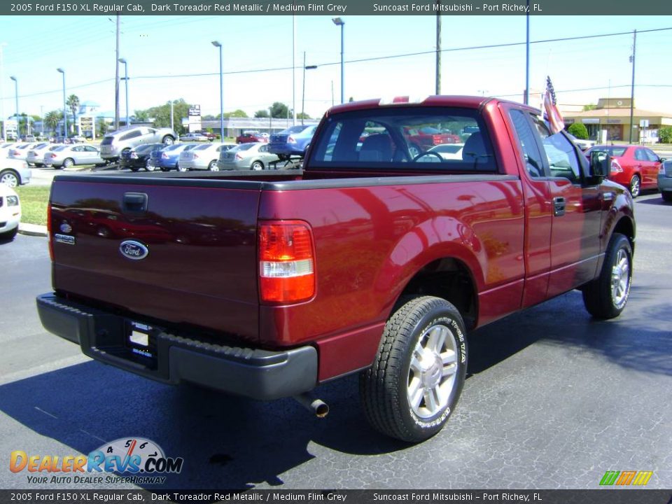 2005 Ford F150 XL Regular Cab Dark Toreador Red Metallic / Medium Flint Grey Photo #5
