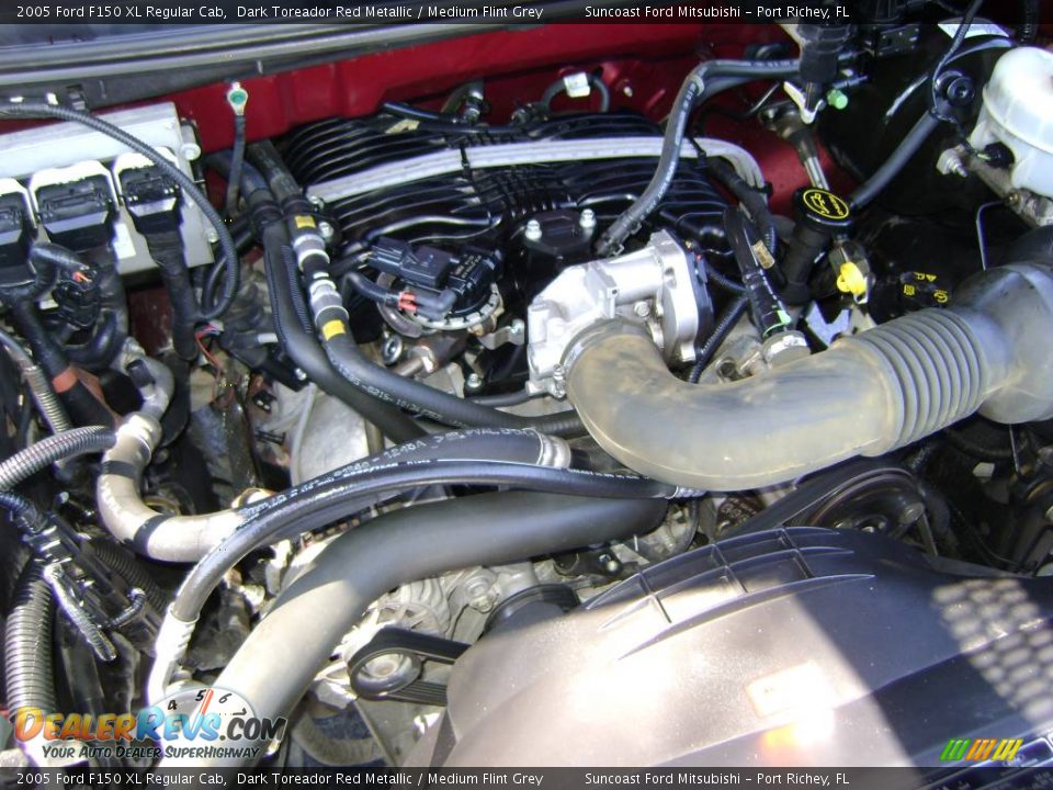 2005 Ford F150 XL Regular Cab Dark Toreador Red Metallic / Medium Flint Grey Photo #13